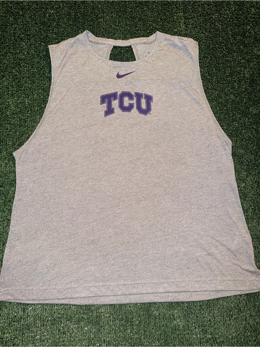Nike Dri-FIT Womenâs Gray TCU Sleeveless Muscle Tank Crew Neck Size XL